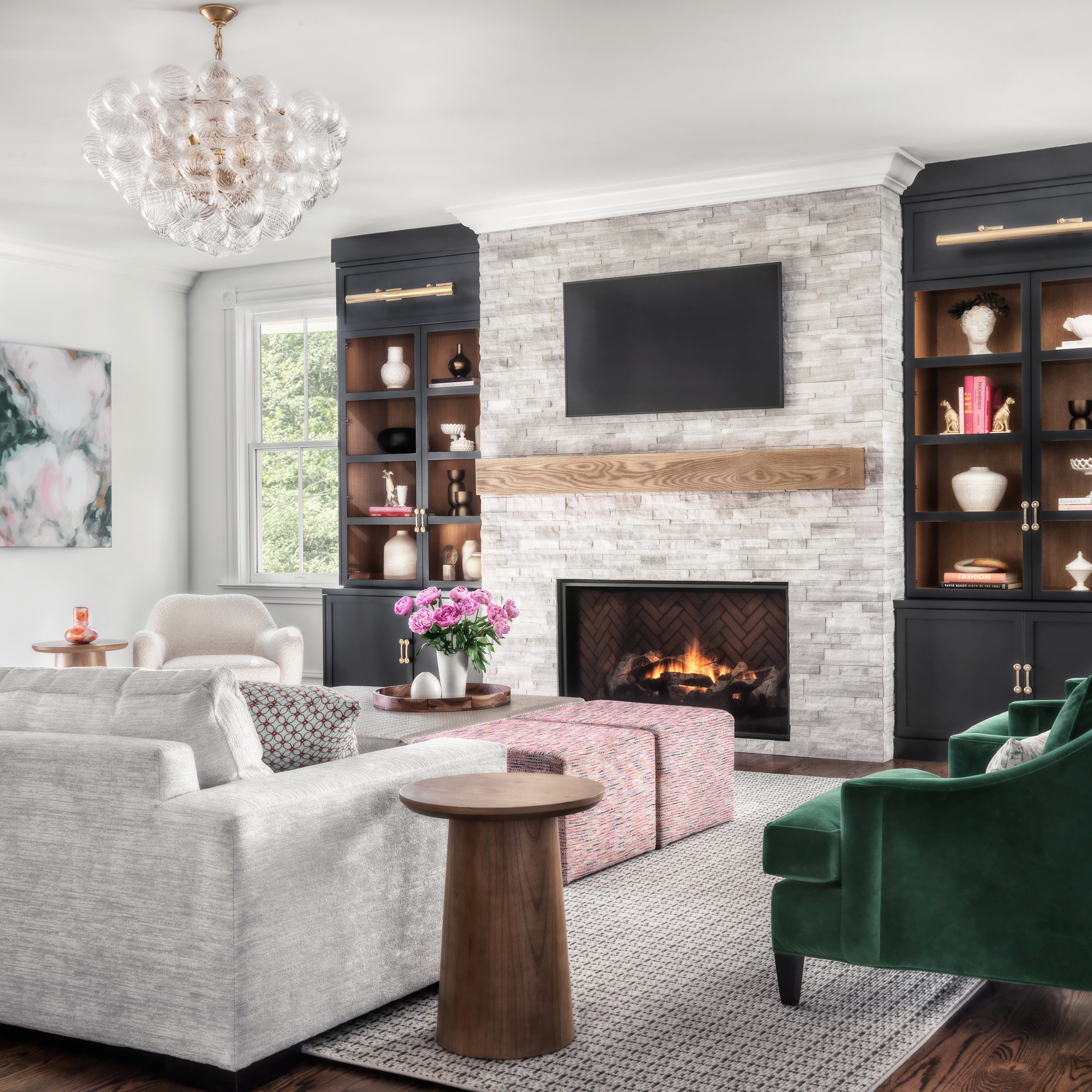 Living Room Design with Fireplace