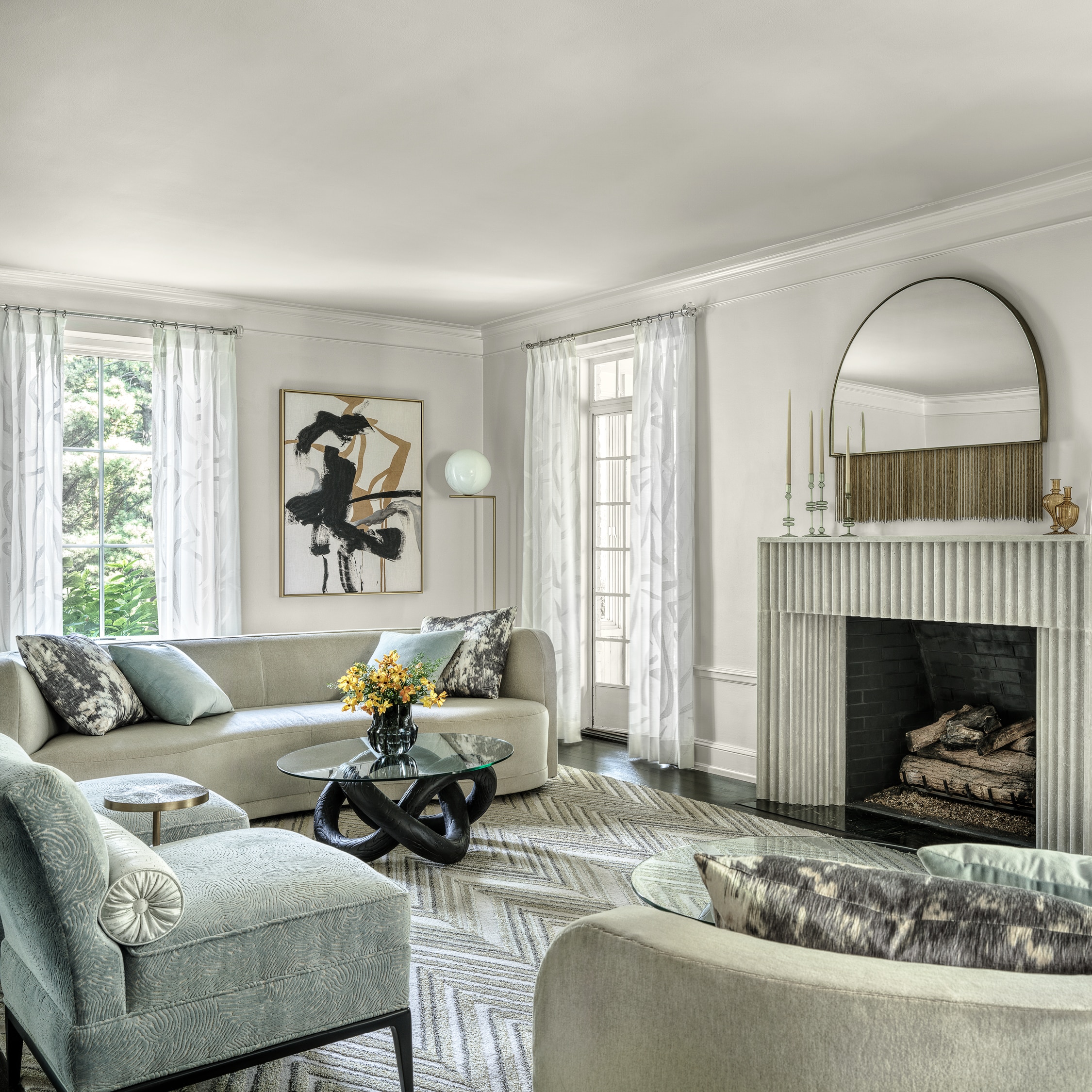 Bold Home Office Design