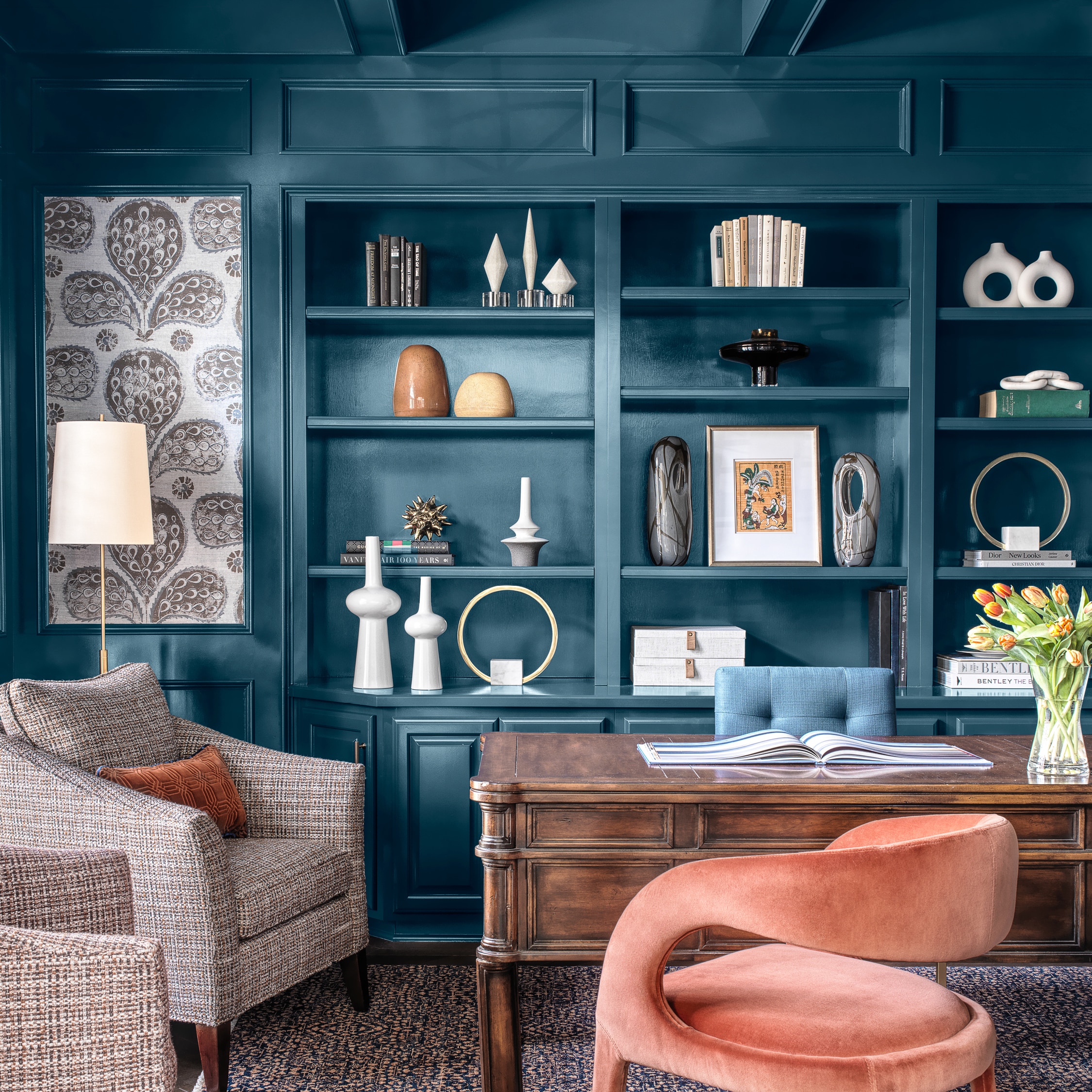 Bold Home Office Design